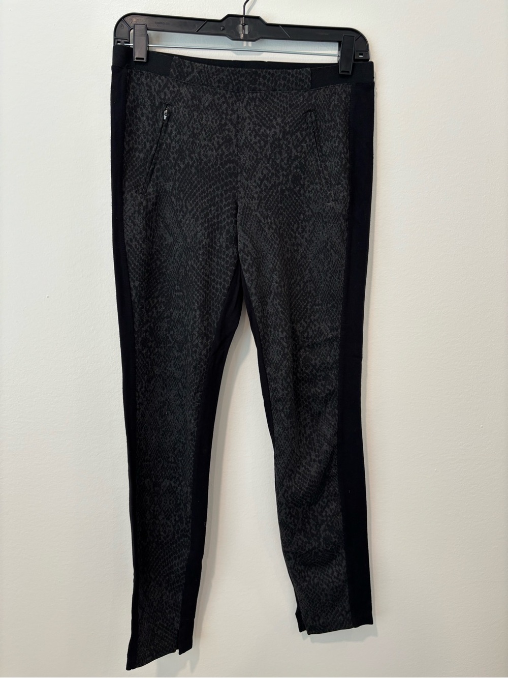 Seven 7 brand Black Textured leggings